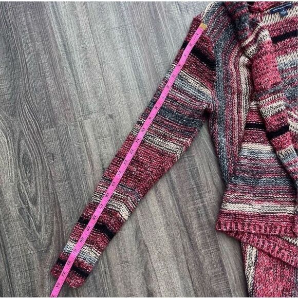 American Eagle Striped Waterfall Sweater Cardigan Size S Burgundy Pink Women’s - Picture 14 of 16